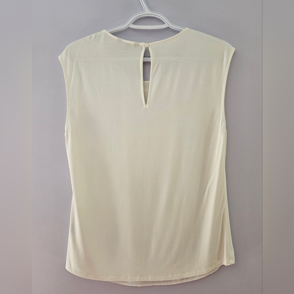 RW&Co top - Picture 3 of 3